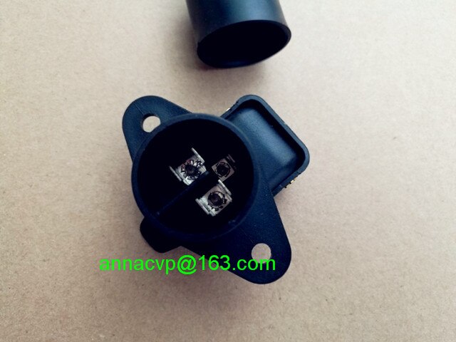 3 Pin Trailer Socket with Water Protective Cover,trailer parts, trailer connector