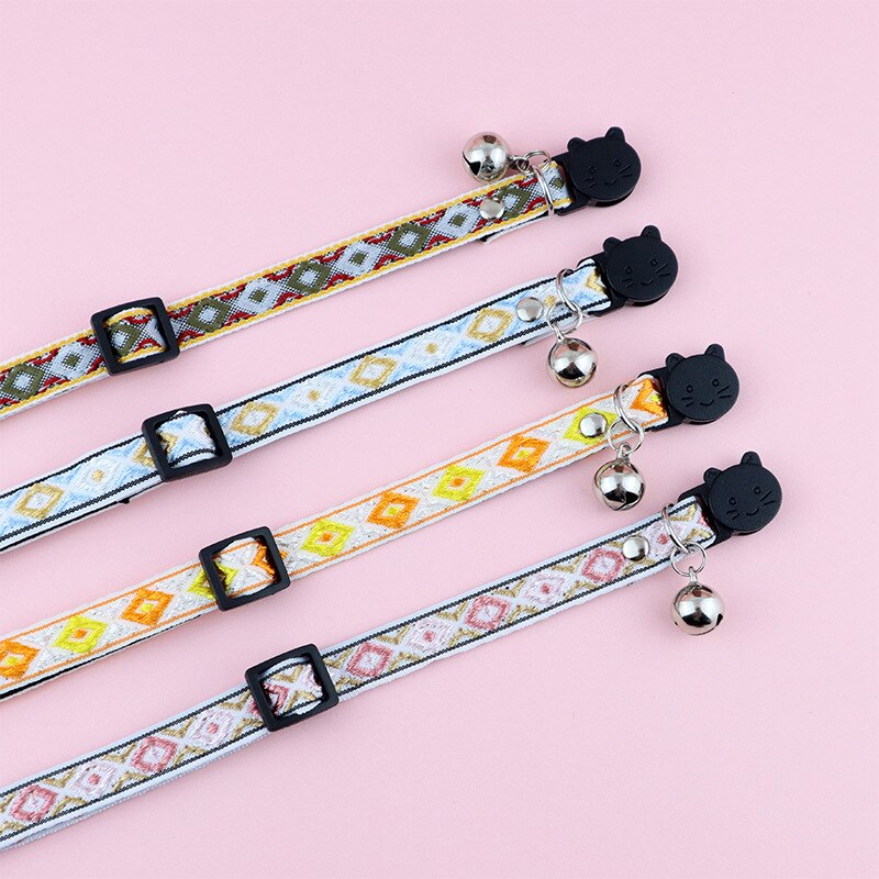 Étnico Jacquard Collar de gato con campana ajustable gatito cuello Correa hebilla de seguridad Anti-asfixia Collar para mascota mascotas suministros