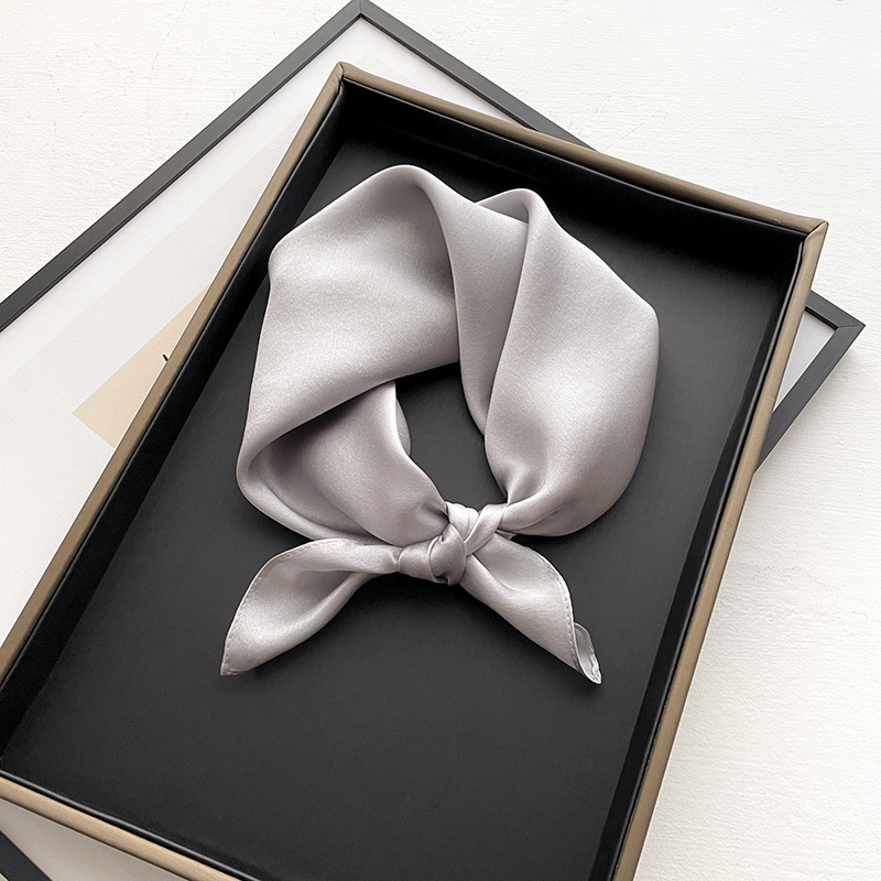 Rode Effen Zijde Vierkante Sjaal Vrouwen Satijn Bandana Print Sjaals Hoofdband Mode Dame Haar Sjaal Wrap Vrouwelijke Halsdoek Hijab: meer blauw