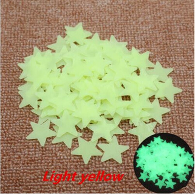 100 stk plast 3d stjerner lyser i mørket selvlysende fluorescerende veggklistremerker: Gul