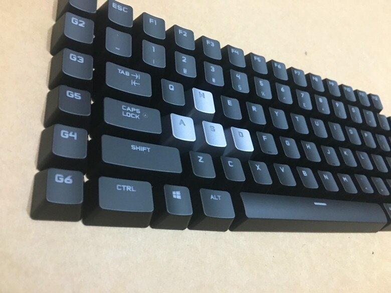 1 sett originale nøkkelhett for logitech  g710+  ekte svart bakgrunnsbelyst mekanisk tastatur tastatur