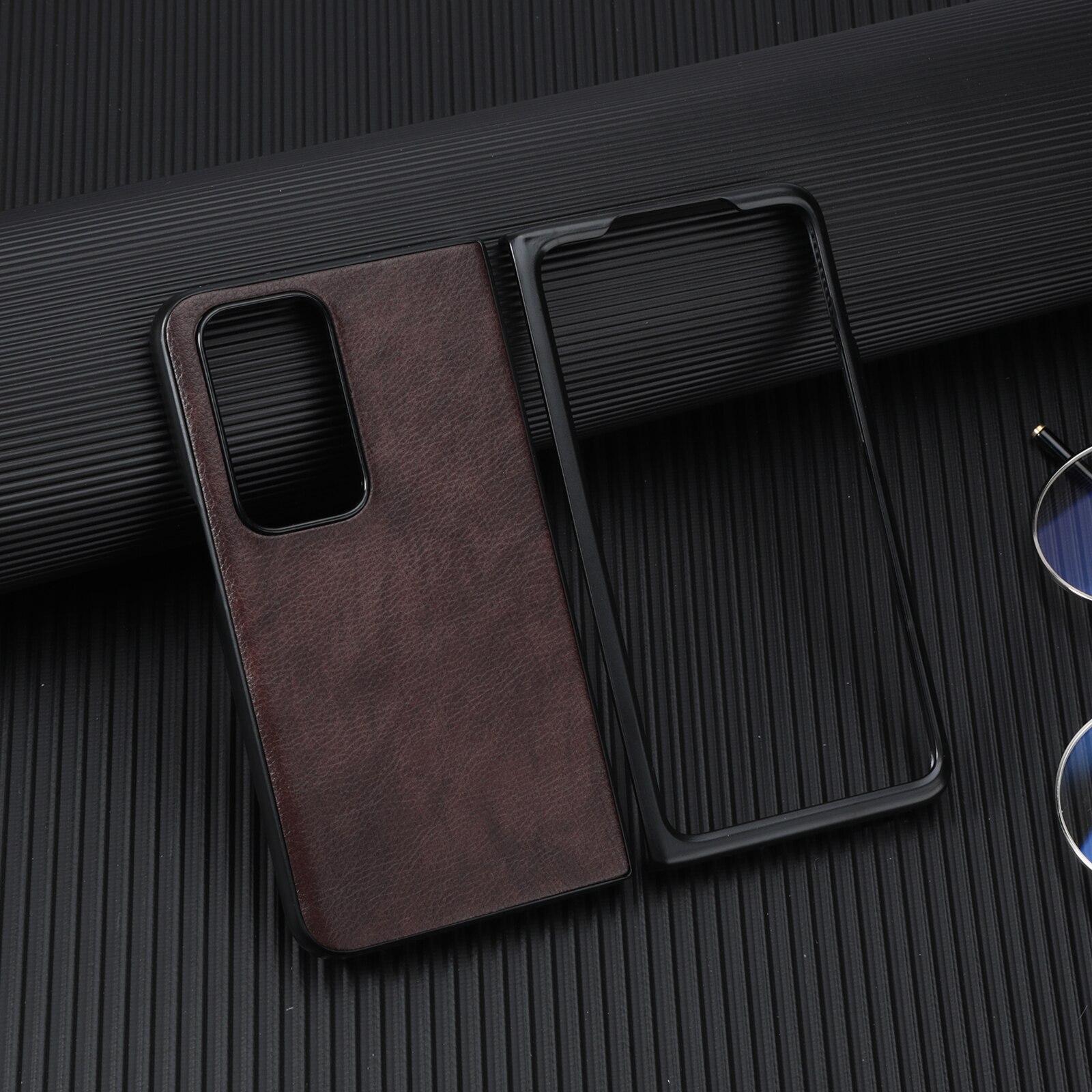 Case Voor Oppo Vinden N Premium Pu Leather Back Hard Shoockproof Cover Voor Oppo Vinden N PEUM00: Brown