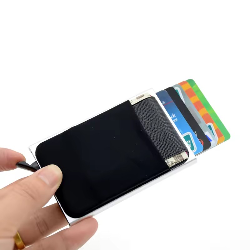 Schlanke RFID-Geldbörse aus Aluminium mit Elastizitäts-Rückseite, Ausweis-Kreditkartenhalter, Mini-RFID-Geldbörse, automatisches Pop-up-Bankkartenetui