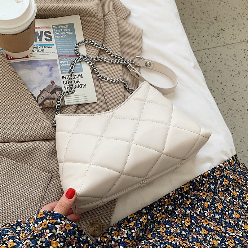 Soft PU Leather Women's Chain Shoulder Crossbody Bag Simple Ladies Small Square Messenger Bag Female Purse Handbags: White