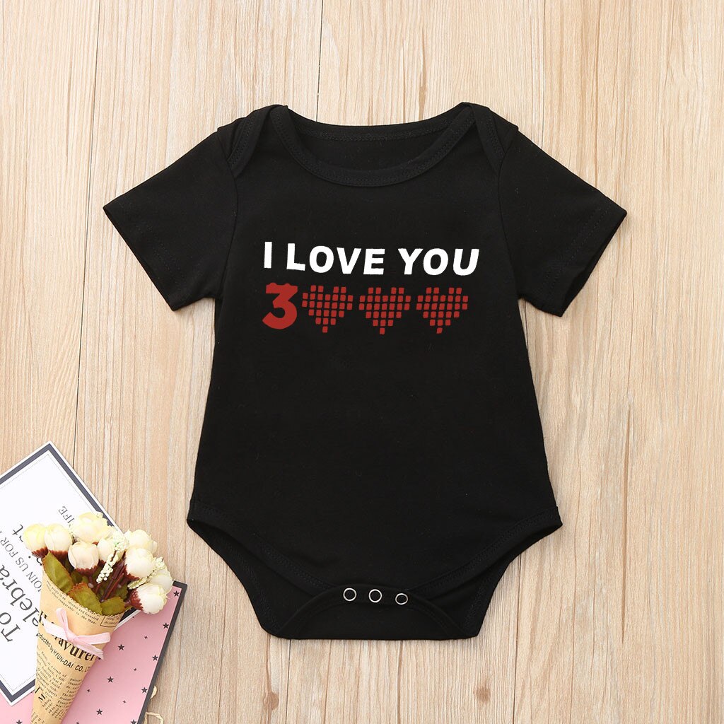 Casual zomer peuter baby meisjes jongens jumpsuit ik hou van je 3000 letters bedrukte tops iron man jumpsuit romper babykleding