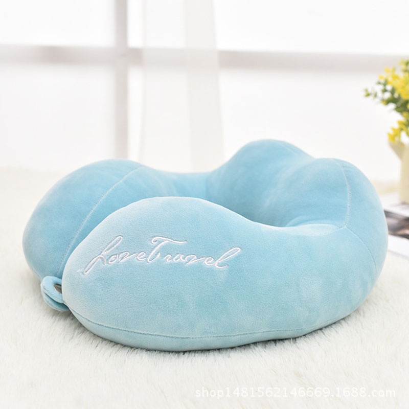 Almohada de viaje portátil para el cuello, espuma viscoelástica de franela para avión, coche, oficina, soporte ergonómico para el cuello en forma de U con hebilla: Azul cielo