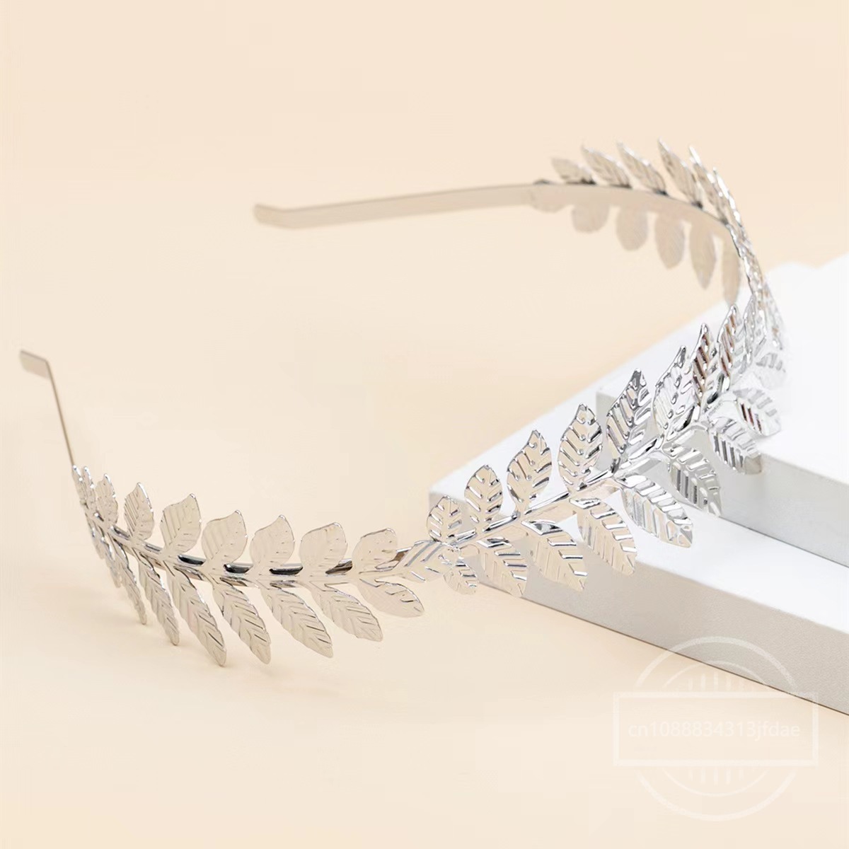 Diadema barroca de hoja de Metal dorado, tocado, corona, Tiaras, tocado, diosa romana, joyería para el cabello griego, accesorios de boda para novia