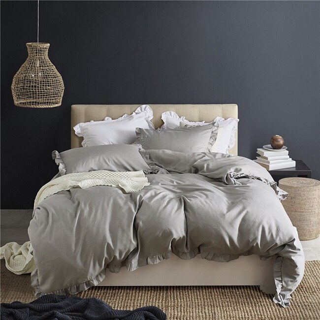 Romantische Roze Beddengoed Set Elegante Ruches Rand Dekbedovertrek Set 2/3 stks Bed Linnen Dekbedovertrek Twin Queen koning Bruiloft Decoratie: light grey / US Twin  2pcs