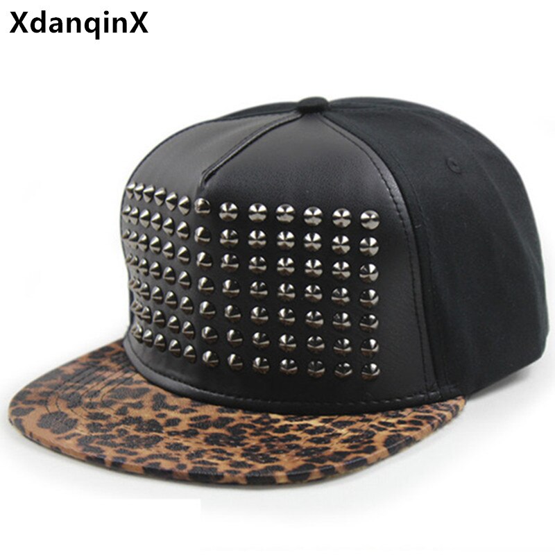Xdanqinx Punk Stijl Hip Hop Caps Voor Mannen Vrouwen Metalen Gat Hoofdtooi Decoratie Platte Rand Cap Verstelbare Paar hoed
