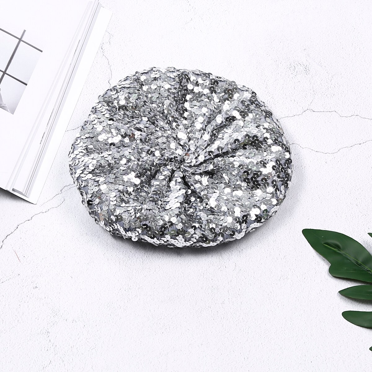 Moda damska dziewczyny cekiny Shinny berety kapelusze impreza taniec dyskoteka czapki damskie jesienne czapki zimowe