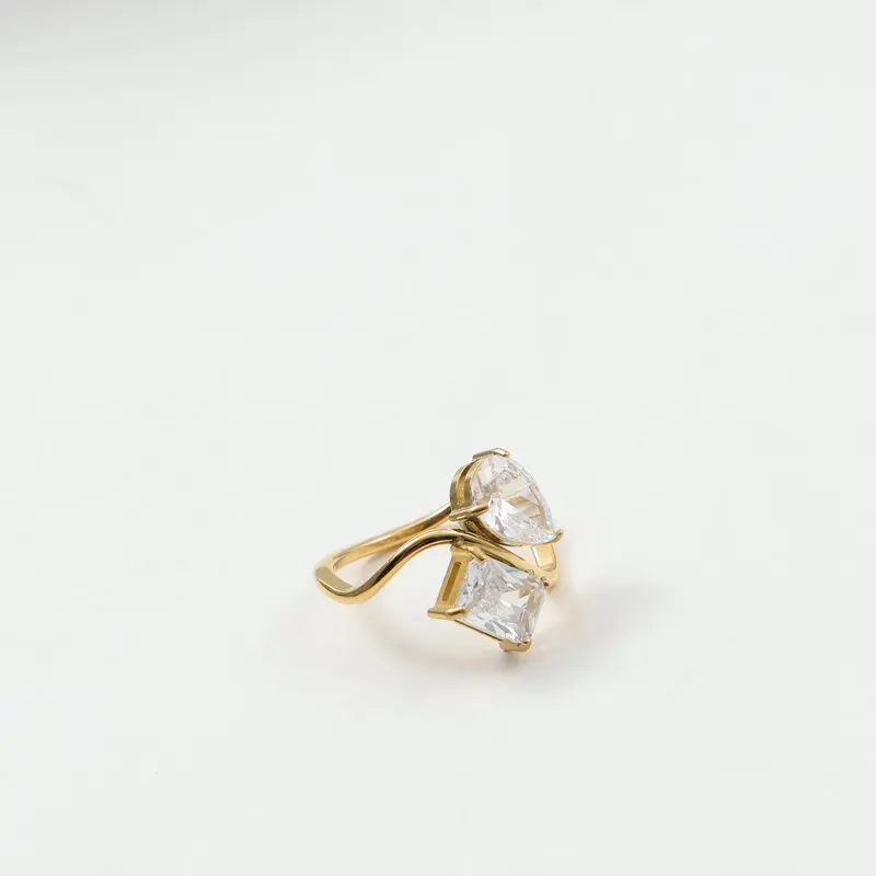 Anillos de acero inoxidable con circonita en forma de gota de agua brillante Vintage de PVD de alta gama para mujer joyería que no se decolora