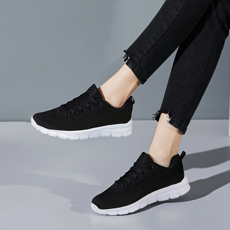 Tenis femeninos antideslizantes para mujer, zapatillas de Tenis suaves y cómodas para exteriores, calzado deportivo de mujer, calzado deportivo de Fitness estable, color negro, novedad de verano de