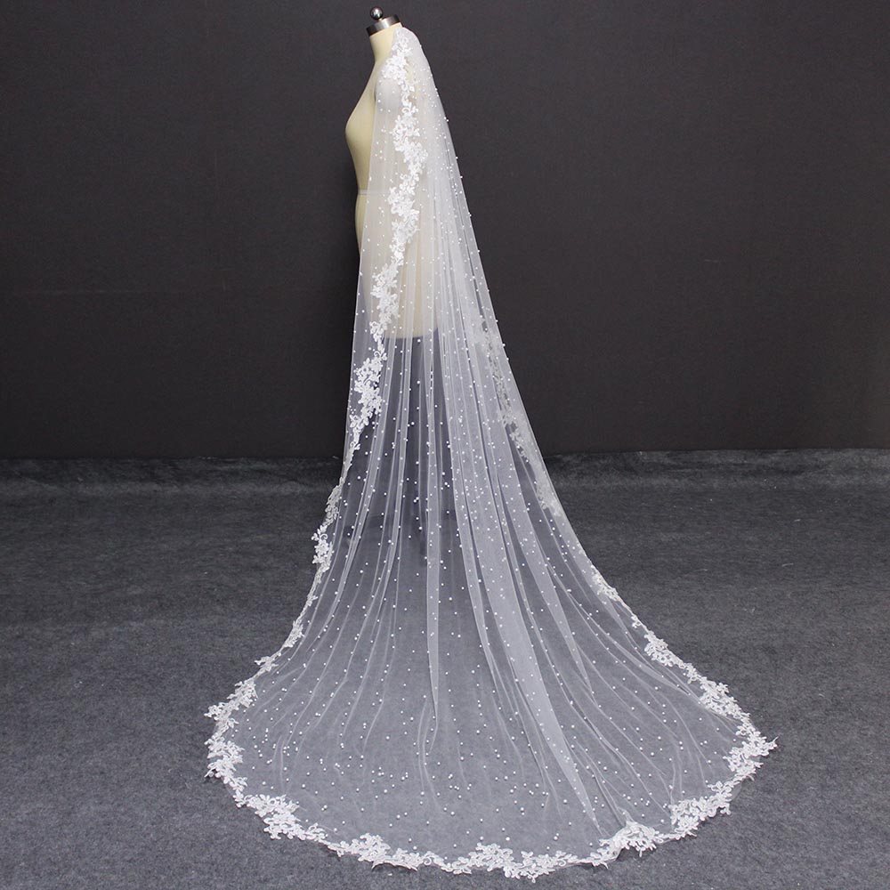 Perlen Hochzeit Schleier mit Spitze Appliques Rand 2,5 Meter Lange Braut Schleier mit Kamm 250CM Schleier für braut