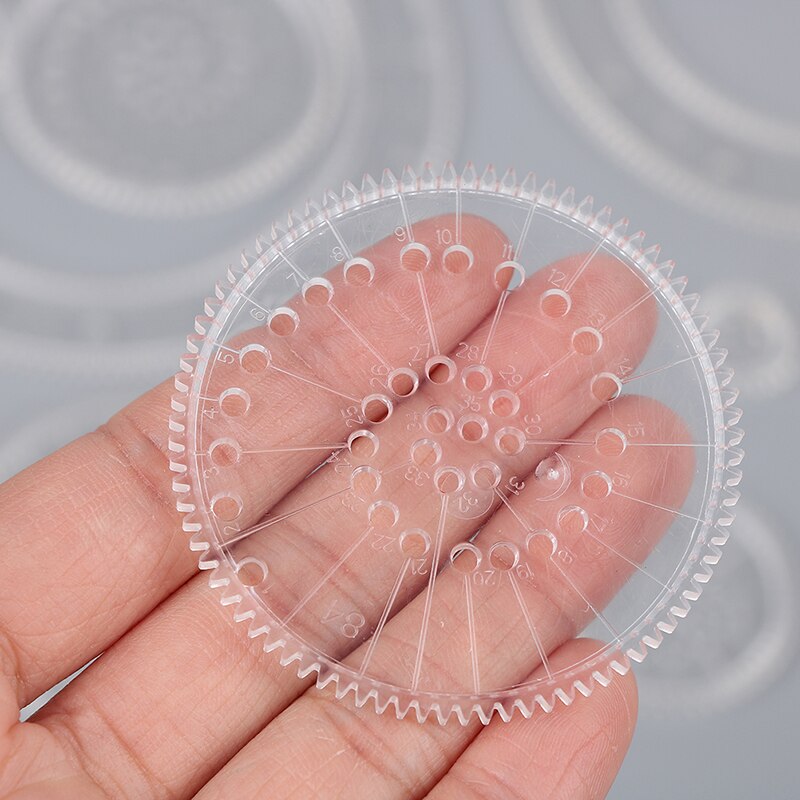 Spirograph Deluxe Set 25 Stuks Tin Set Gelijkspel Spiraal Ontwerpen Grijpende Tandwielen & Wielen, Trekken Educatief Speelgoed