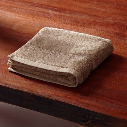 Hjem tekstil mærke badeværelse håndklæde lille ansigt hår håndklæder til voksne vaske klud firkantet solid bomuld hotel forsyninger 32*32cm: Lys khaki