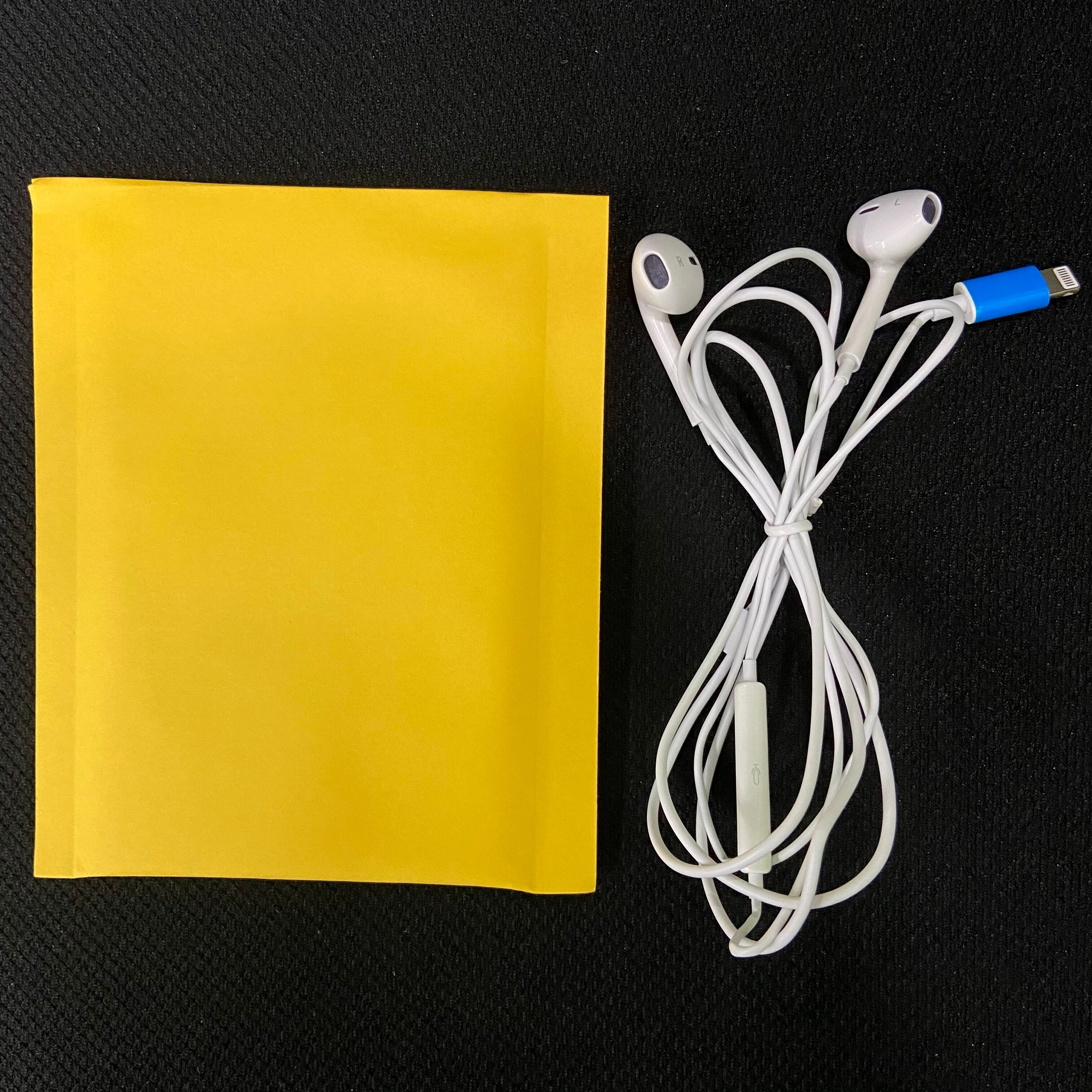 Wire Earbuds For IPhone SE Stereo Earphone with Microphone Bluetooth Earphone for IPhone 7 8 Plus X XR XS Max 11 Headset