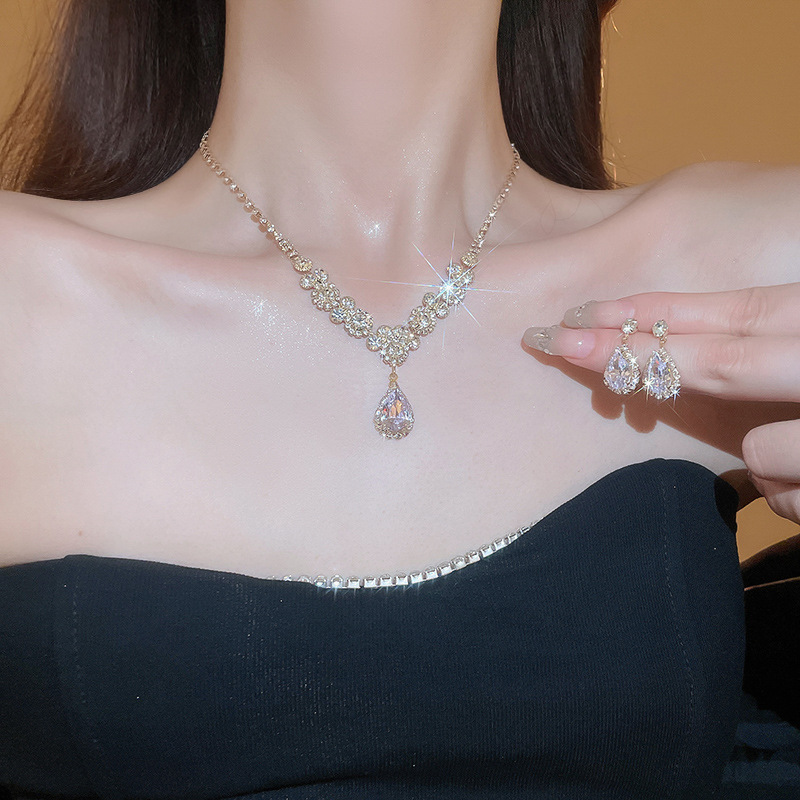Shiny Crystal Necklace Earrings Women's Big Water Droplet Rhinestone Necklaces Wedding Evening Dress Jewelry Set