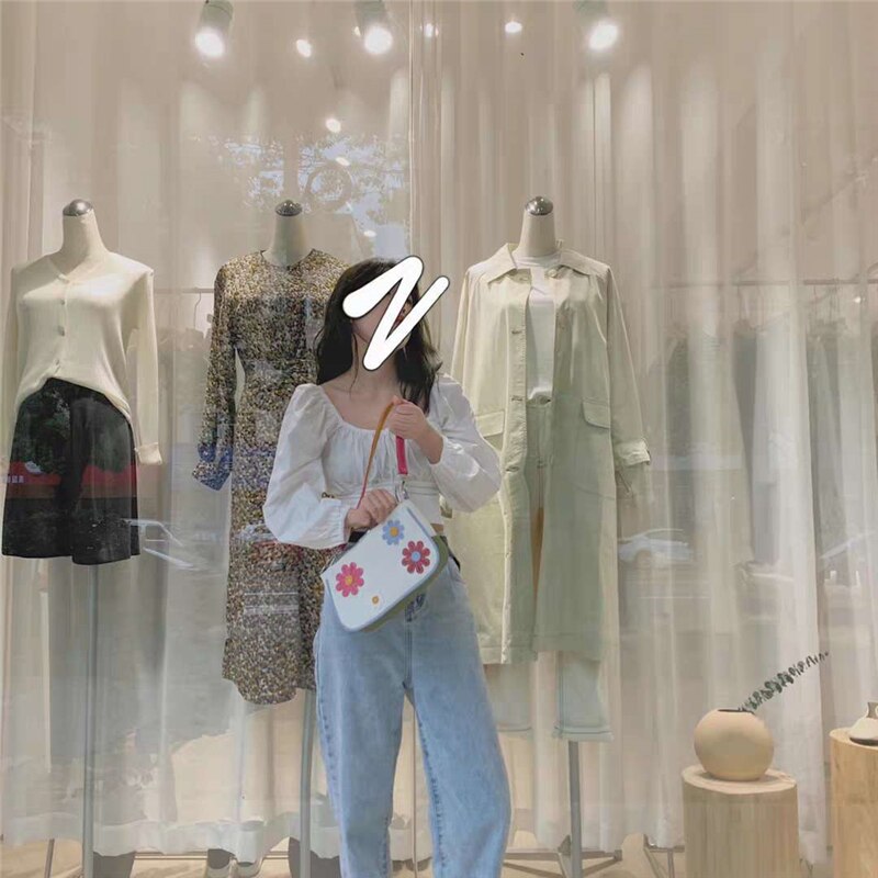 Vintage-damen-armtasche mit blumenmuster und kontrastfarbener handtasche, süße kleine schultertasche