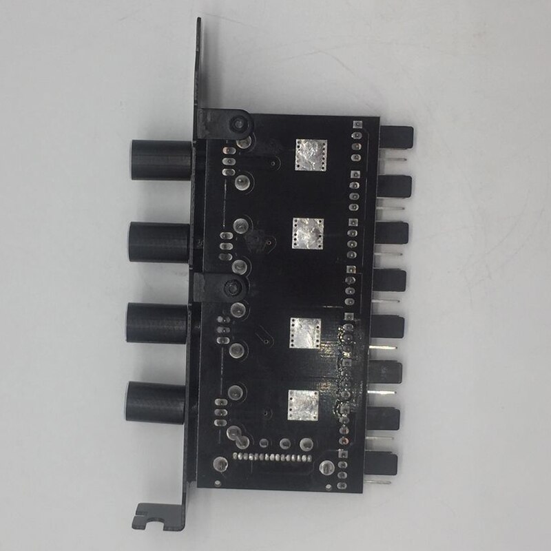 Pc 8 Kanalen Fan Hub 4 Knop Cooling Fan Speed Controller Voor Cpu Case Hdd Vga Pwm Fan Pci Bracket power Door 12V Fan Control