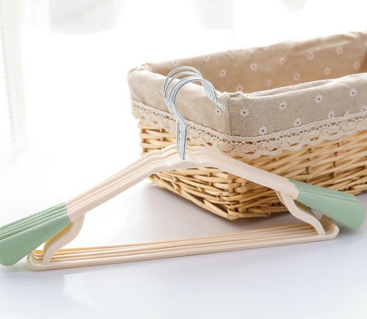Cintres en plastique, à épaules larges, pour la maison et les adultes, Support multifonctionnel, Support de séchage antidérapant en plastique: Green
