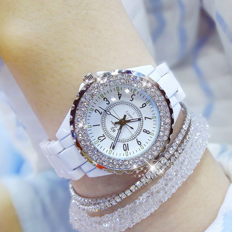 Luksus krystal armbåndsure kvinder hvide keramiske dameure kvarts kvinder ure damer armbåndsure til kvinder: Hvid