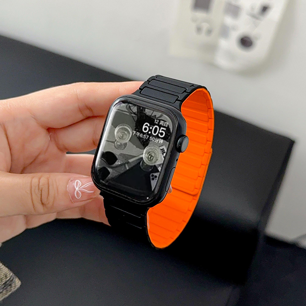 Silicone Strap for Apple Watch 46mm 42mm 49mm 45mm 41mm 44mm 40mm Magnetic Band for IWatch Ultra 2 Series 10 9 8 7 6 SE 5 4 3: White Black / 19mm