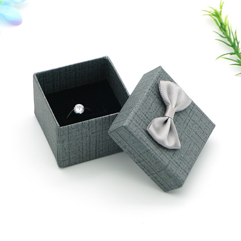 Rosett smyckesförpackning örhängen ring halsband armband display förvaringsfodral smyckesorganisation 5 x 5 x 3.5cm: Grå