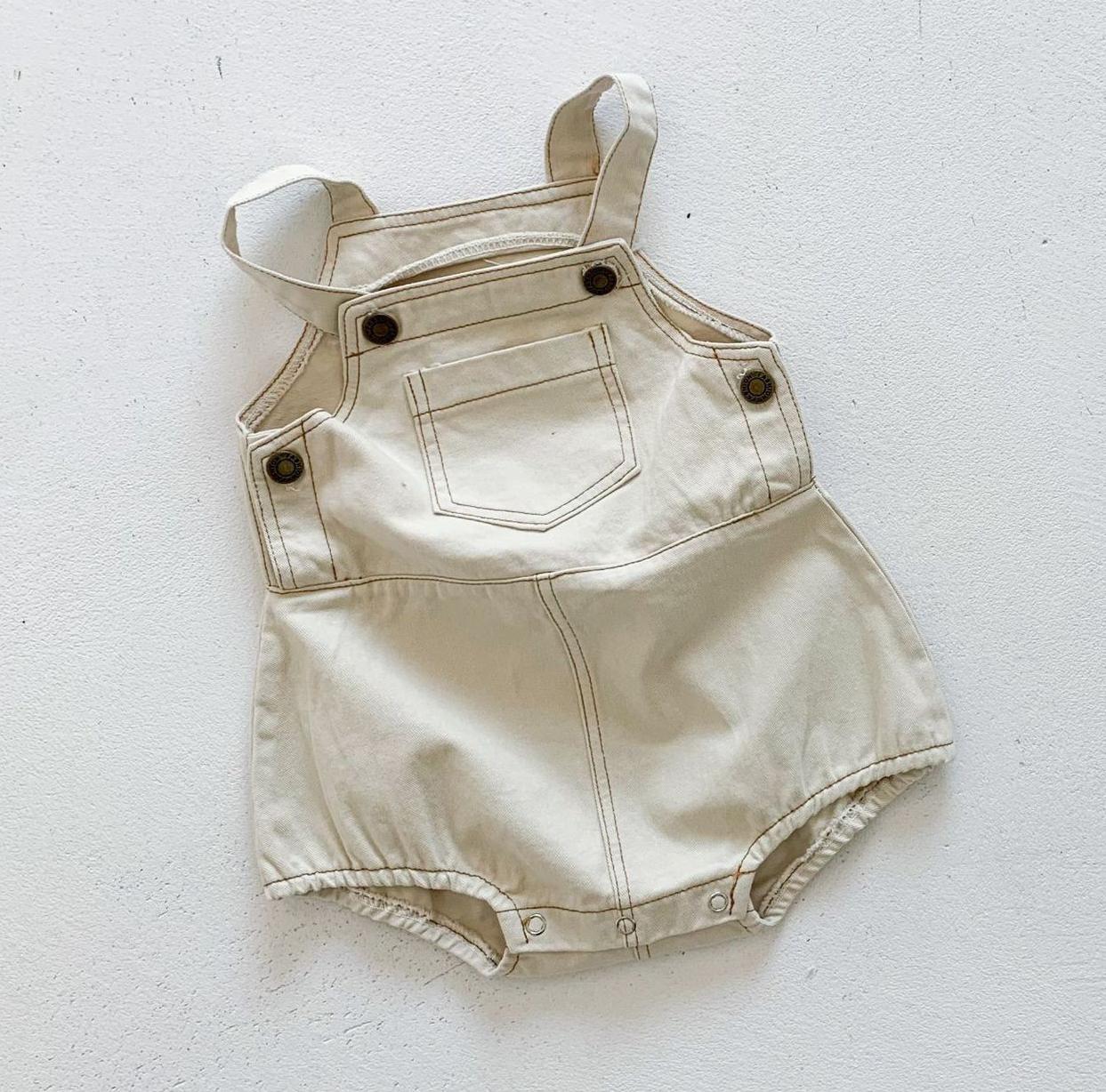 2022 neue Sommer Baby Jungen Denim Karosserie Ärmel Mädchen Overall Kleinkind freundlicher lässig Kleidung 0-3 Jahre: Beige bodysuit / 3T   100cm