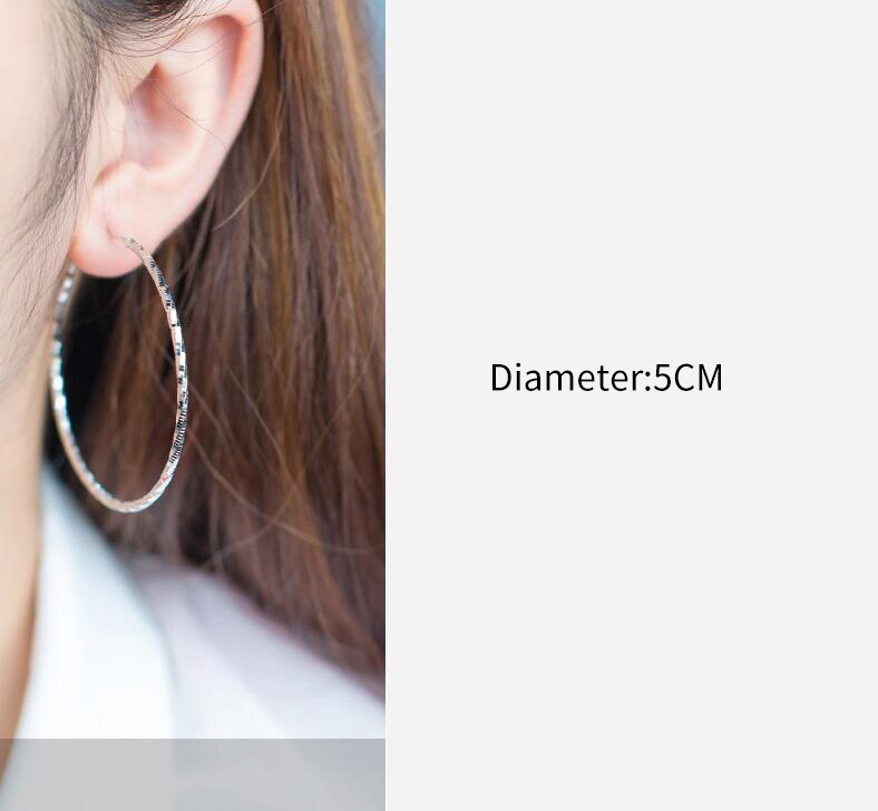 Inzatt Real 925 Sterling Zilver Minimalistische Hyperbool Ronde Sparkling Big Hoop Oorbellen Voor Verjaardag Party Mode-sieraden: 5CM