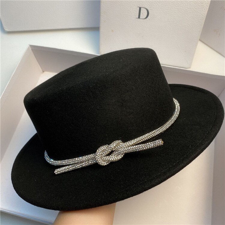 202012-shi autumn winter wool shiny drill rope lady fedoras cap women leisure panama jazz hat: Black