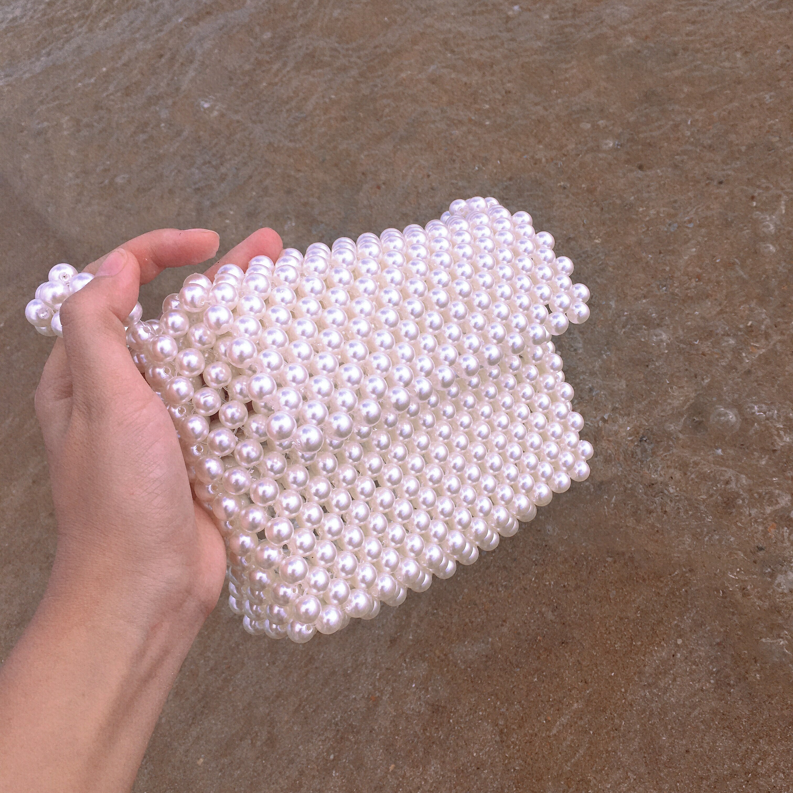 Pure handmade pearl bag exquisite shoulder bag retro Beaded female mobile phone bag armpit bag horizontal bag