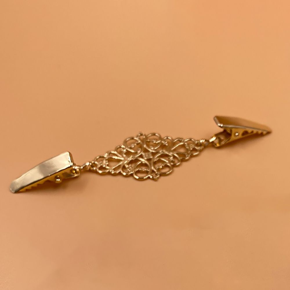 Europese En Amerikaanse Retro Vest Clip Kleding Gesp Kleding Clip Shawl Sjaal Vest Trui Aanscherping Broche Clip: gold-A