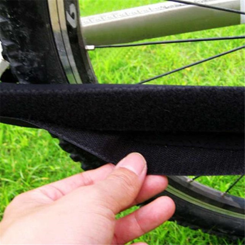 Holdbare cykelpleje-kæder til beskyttelse af den sorte boksramme 21. juli