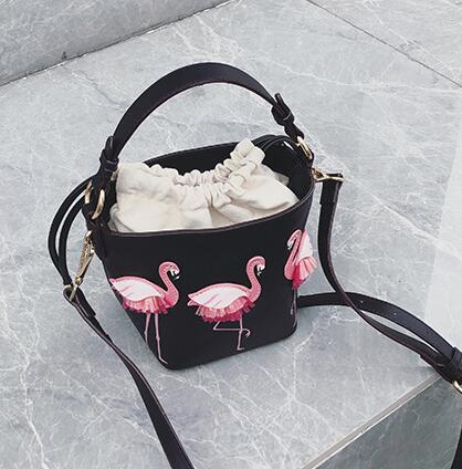 Sac de défilé de de femmes sacs PU en cuir femme Flamingo seau sac femmes sacs à bandoulière sacs à main XS-92: Black