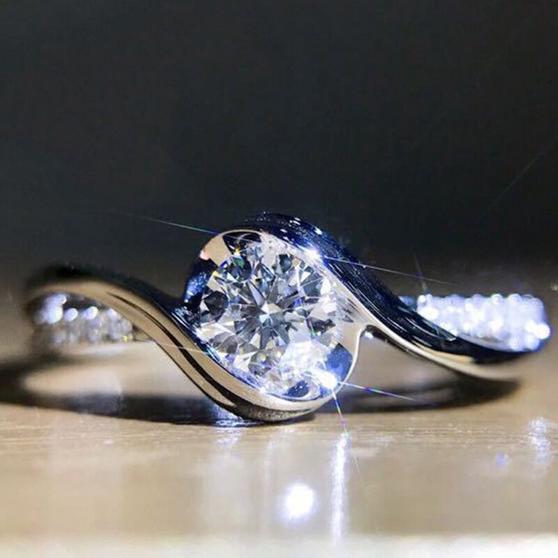 Klassische Engagement Ring AAA Weiß kubisch Zirkon Weibliche Frauen Super Blitz Strass Hochzeit Band CZ Ringe Schmuck