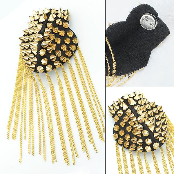 WITUSE Mannen Vrouwen Punk Gothic Kwastje Spike Klinknagel Broche Epaulet Schouder Board Goud