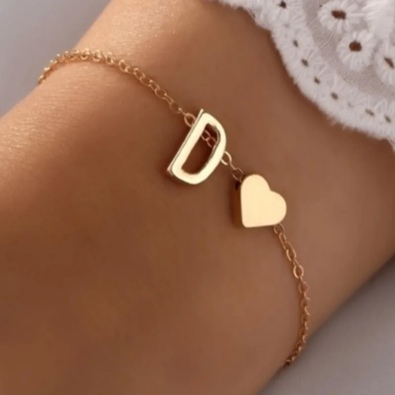 Lettera mini amore cuore Bracciale a catena sottile Semplice catena a mano minimalista per le donne Ragazze Decorazione di gioielli Regalo di compleanno