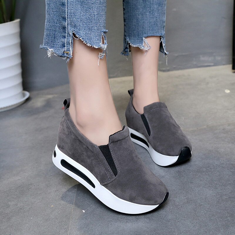 Lente Vrouwen Schoenen Platform Klimplanten Vrouwelijke Slip Op Mocassins Suède Elastische Band Naaien Casual Schoenen Dames Schoenen