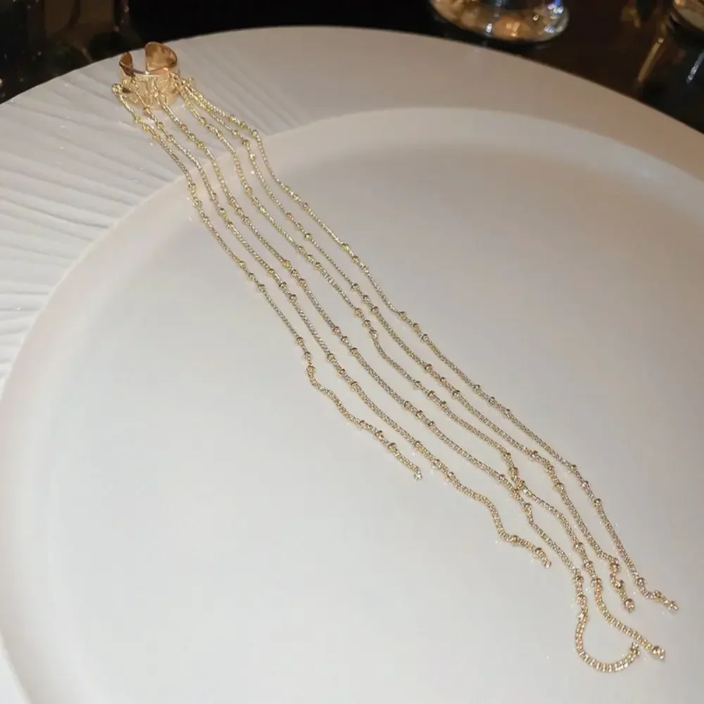 Mode C-Vormige Lange Kwast Oorclip Persoonlijkheid Minderheid Onregelmatige Legering Oor Manchet Voor Vrouwen Feest Sieraden: Licht Geel Goud Kleur