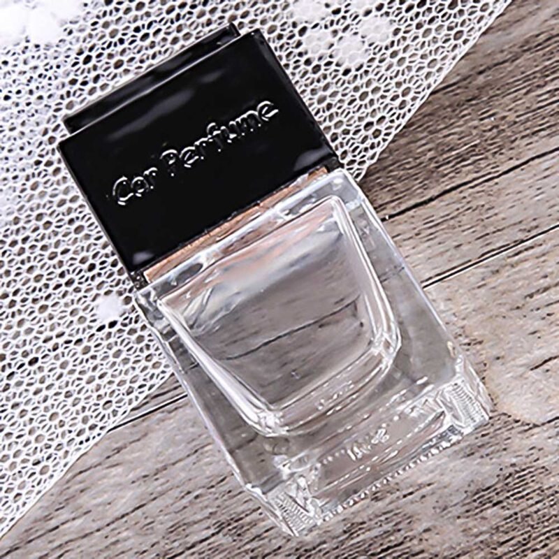 Car Empty Glass Bottle Perfume Square Bottle Automobile Air Conditioner Perfume Clip Auto Air Freshener For Lady Car Ornaments: BK
