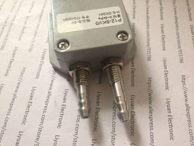 0-5V voltage output pressure sensor / DC24V differential pressure sensor / -500pa ~ 10kpa Differential Pressure Transmitter