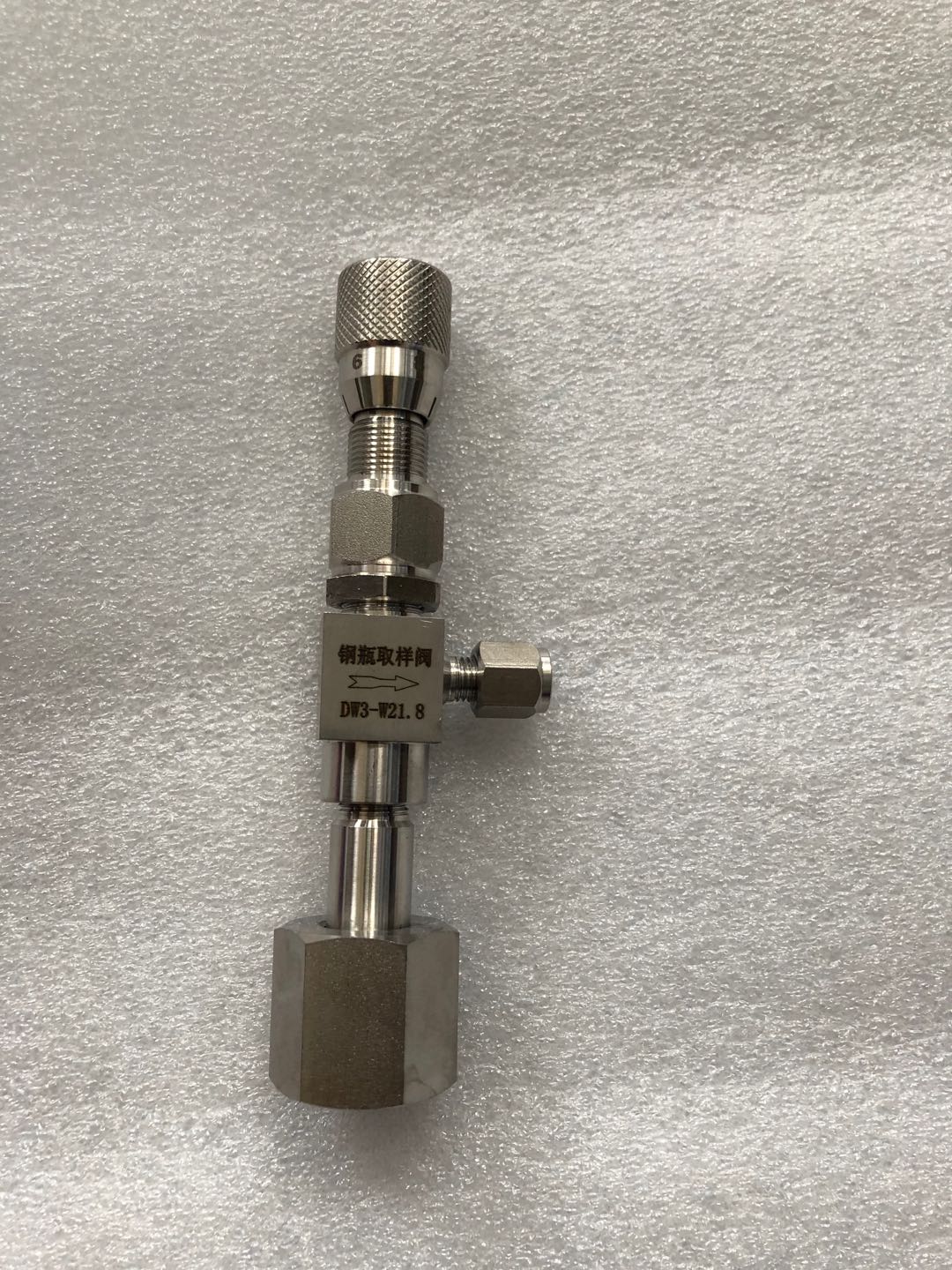 Stainless Steel Fine-tuning Sampling Valve WL24H-160P DN3 Cylinder Sampling Valve Needle Valve Pneumatic Valve W21.8