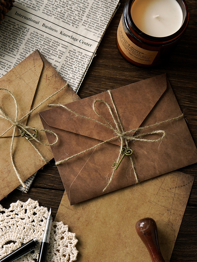 Ensemble de papier Kraft Vintage A5, enveloppes de lettres avec pendentif exquis et corde de chanvre, ensemble d&#39;enveloppe de papeterie