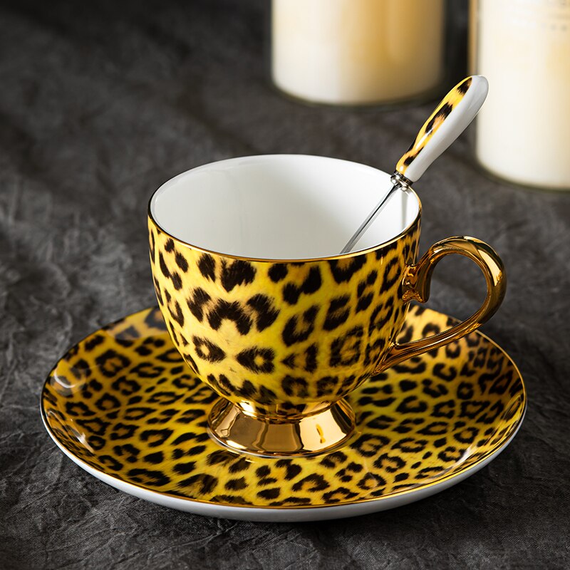Leopard Print Coffee Set Bone China Coffeecup Saucer Creamer Sugar Jar Mugs Fruit Plate Ashtray Afternoon Tea Set For Home Kitch
