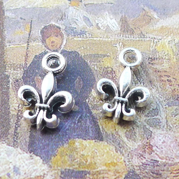 Mode 30 Stuk 14*9Mm Mixed Lichtmetalen Antiek Zilver Kleur Charms Fleur De Lis Hanger Accessoire Voor diy Sieraden Maken
