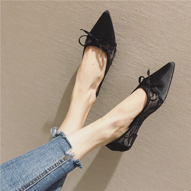 Zapatos planos de verano para mujer, zapatos transpirables de encaje de malla, zapatos planos de Ballet para mujer, cómodos zapatos náuticos de punta estrecha, zapatos planos para mujer