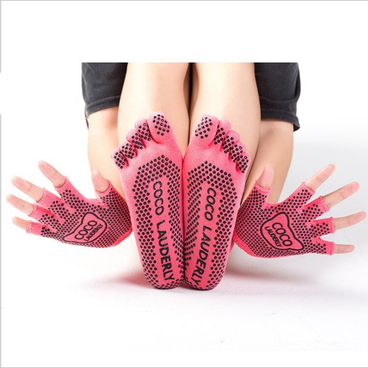 Summer Thin Five Toe Sock Slippers Women Lady Invisibility Socks Yuga Black Five Finger Socks Sport Girl With Gloves: normal red