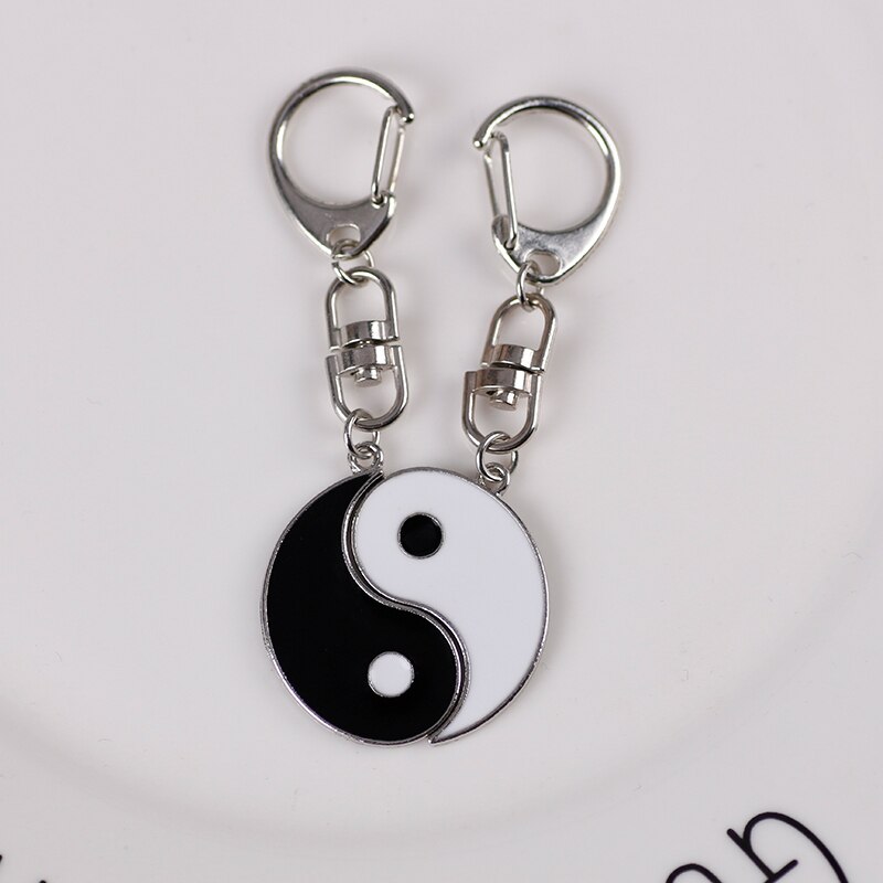 Superventas, yin y yang, costura de aleación, dos pétalos, piscis, pareja llave, anillo, mochila, colgante, llavero, accesorio de ,