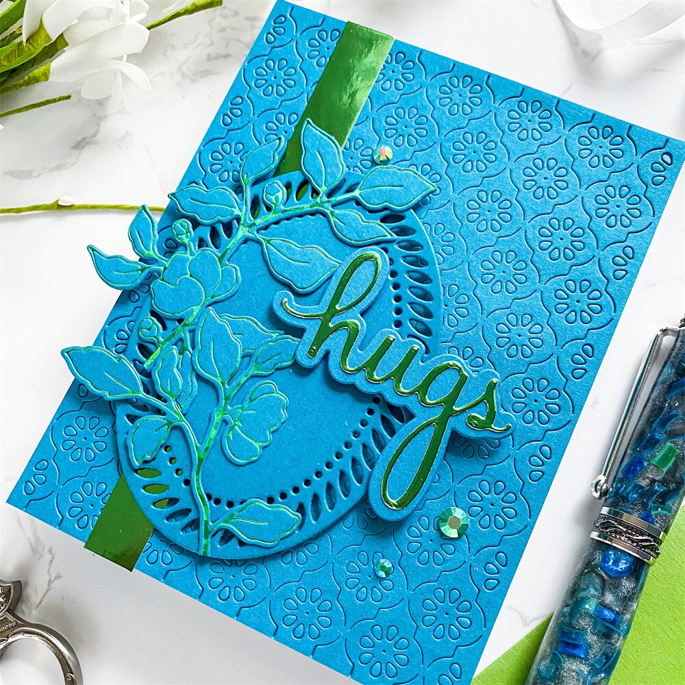 Neueste Blumen- Kette Tulpe Liebe Herzen Sterne Geo Fliesen Druck Chrysantheme Lilie Rahmen Metall schneiden Stirbt Briefmarken Schablone Heißer Folie einstellen