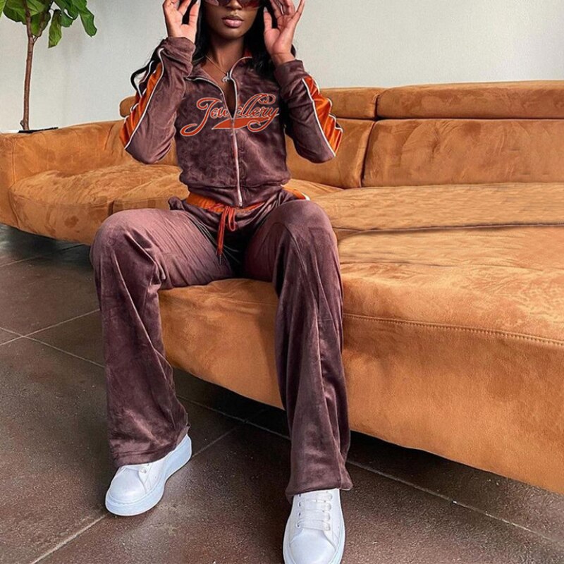 Chándal de terciopelo con letras estampadas para mujer, conjunto de 2 piezas, sudadera + pantalones de chándal rectos a juego, ropa de calle deportiva para Fitness
